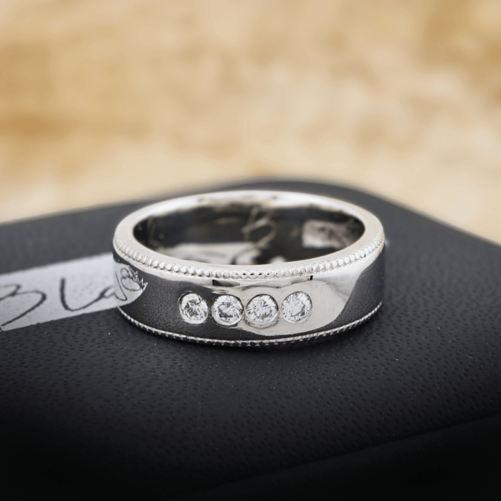 Bague Jonc Milgrain et Diamants Mathieu Blanchard Bagues Jonc de fiançailles en or 14K - 18K et 3 diamants| Mathieu Blanchard Mathieu Blanchard Joaillerie