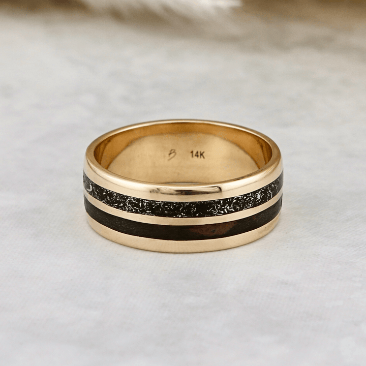 Bague Météorite et bois Mathieu Blanchard Bagues Jonc Poussières d’étoiles et bois | Mathieu Blanchard Joaillerie Mathieu Blanchard Joaillerie