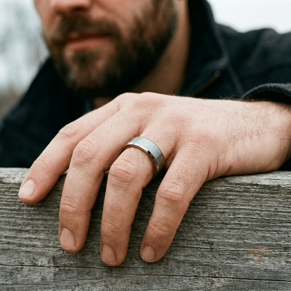 Bague Orange Électrique en tungstène Roadtripmadewood Bagues Bague Orange Électrique en tungstène | Mathieu Blanchard® Mathieu Blanchard Joaillerie