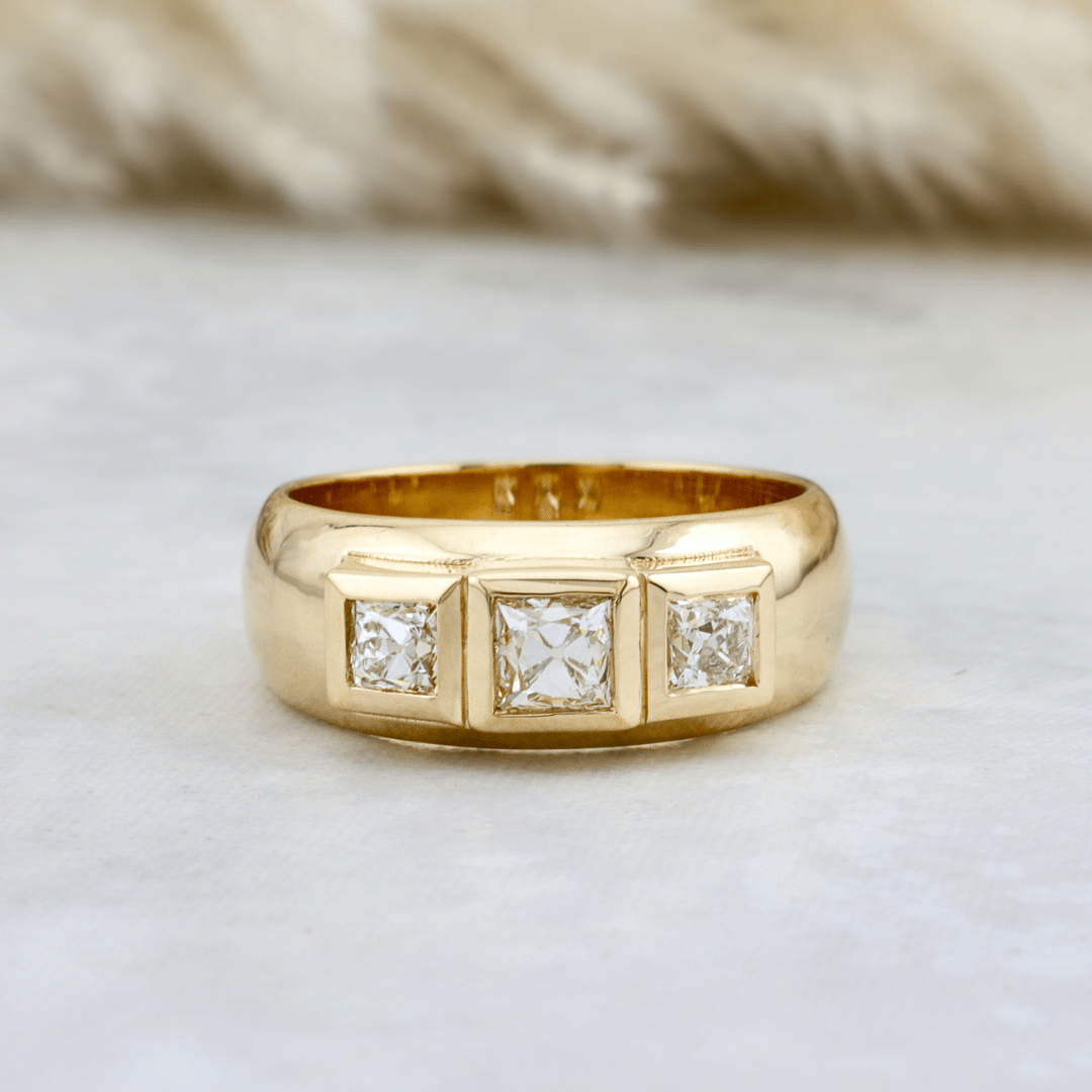 Bague Princesse et diamants Mathieu Blanchard Bagues Bague sur mesure - Diamants Princesse en or 18K | Mathieu Blanchard Mathieu Blanchard Joaillerie