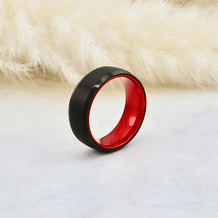 Bague Rouge Électrique en tungstène Roadtripmadewood Bagues Bague Rouge Électrique &amp; Noire en tungstène | Mathieu Blanchard® Mathieu Blanchard Joaillerie