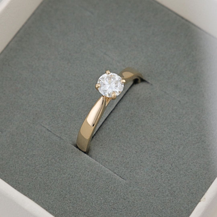 Mathieu Blanchard Bagues Bague solitaire Classique en or 14K -18K et diamant 0,5 ct