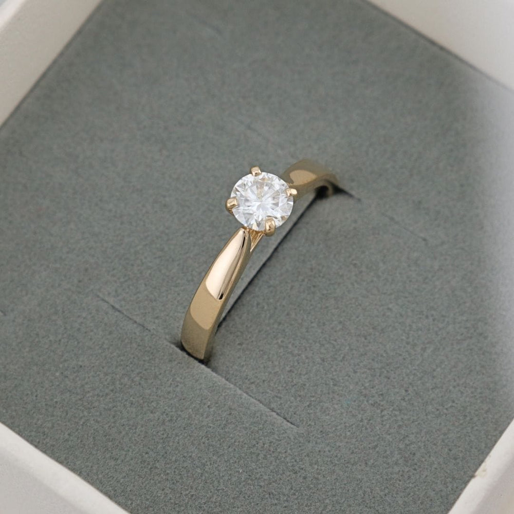 Mathieu Blanchard Bagues Bague solitaire Classique en or 14K - 18K et moissanite 0,5 ct
