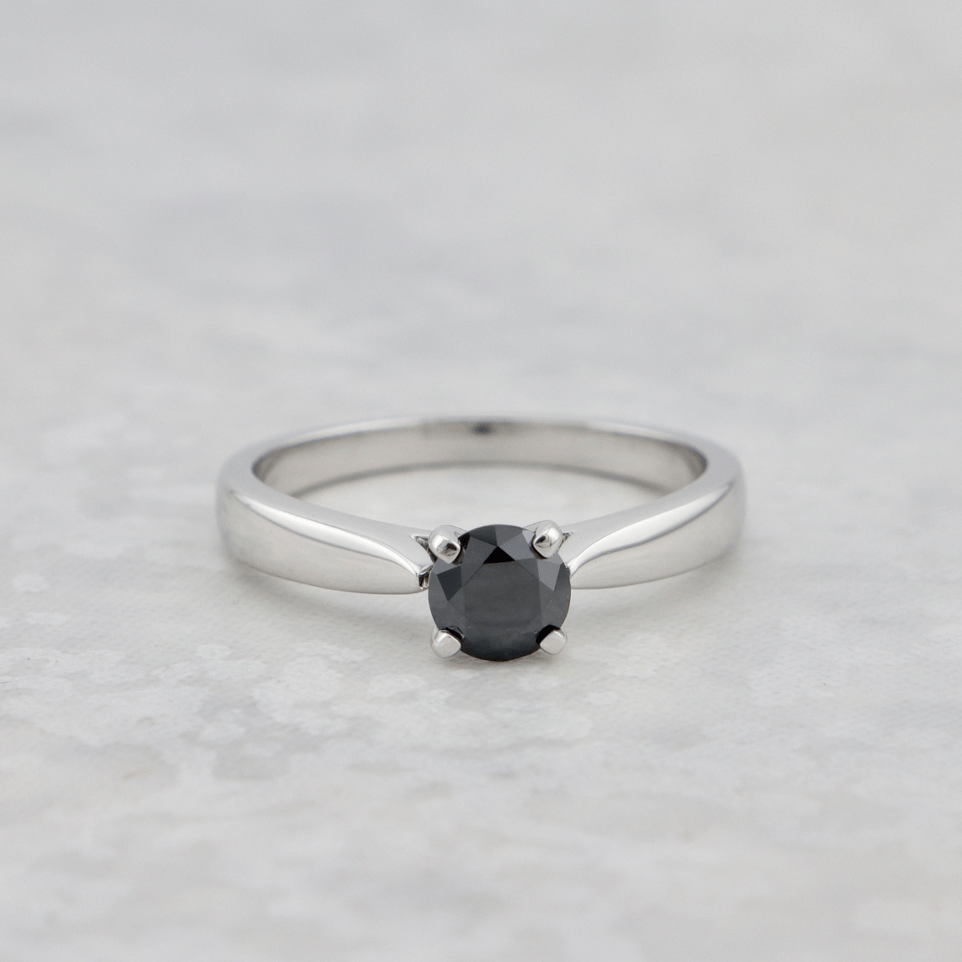 Mathieu Blanchard Bagues Bague solitaire Classique en or 14K et moissanite noir 0,5 ct