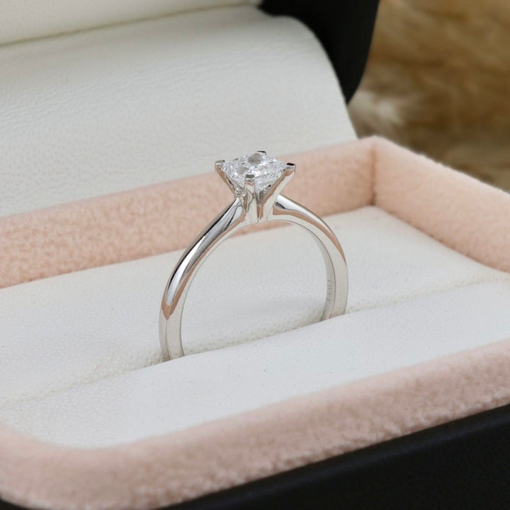 Mathieu Blanchard Bagues Bague solitaire diamant princesse 0,5 ct