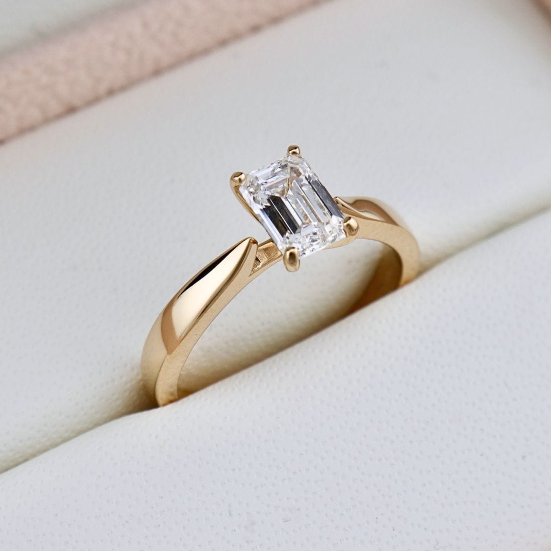 Mathieu Blanchard Bagues Bague solitaire Émeraude en or 14K - 18K et diamant 1 ct