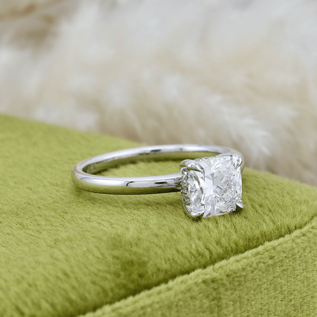 Mathieu Blanchard Bagues Bague Solitaire Halo Diamant Cushion 1.5 ct