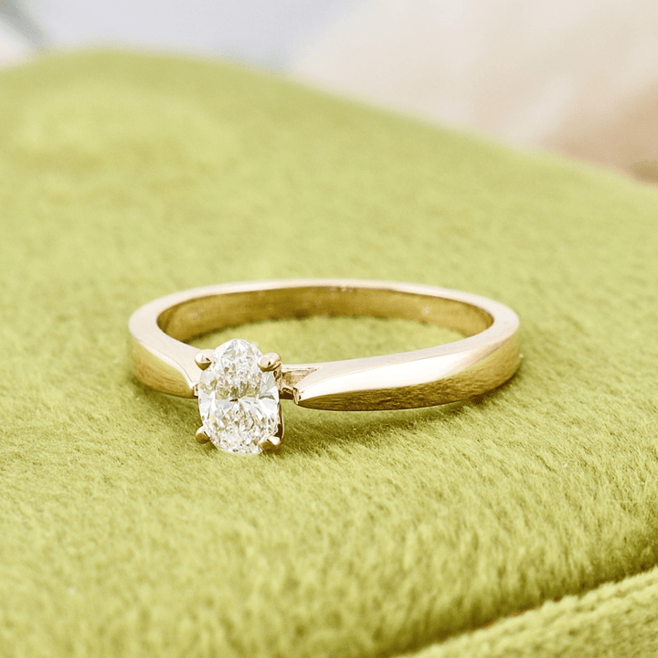 Mathieu Blanchard Bagues Bague solitaire Oval en or 14K - 18K et diamant 0,5 ct
