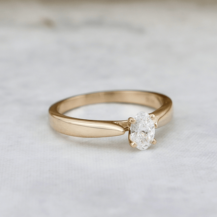 Mathieu Blanchard Bagues Bague solitaire Oval en or 14K - 18K et diamant 0,5 ct