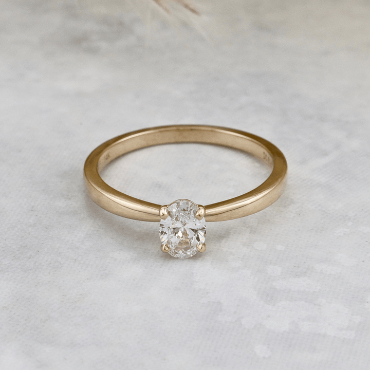 Mathieu Blanchard Bagues Bague solitaire Oval en or 14K et diamant 0,5 ct