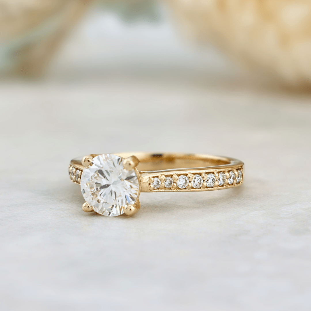 Mathieu Blanchard Bagues Bague solitaire Pavé en or 14K - 18K ou platine et diamant 1 ct