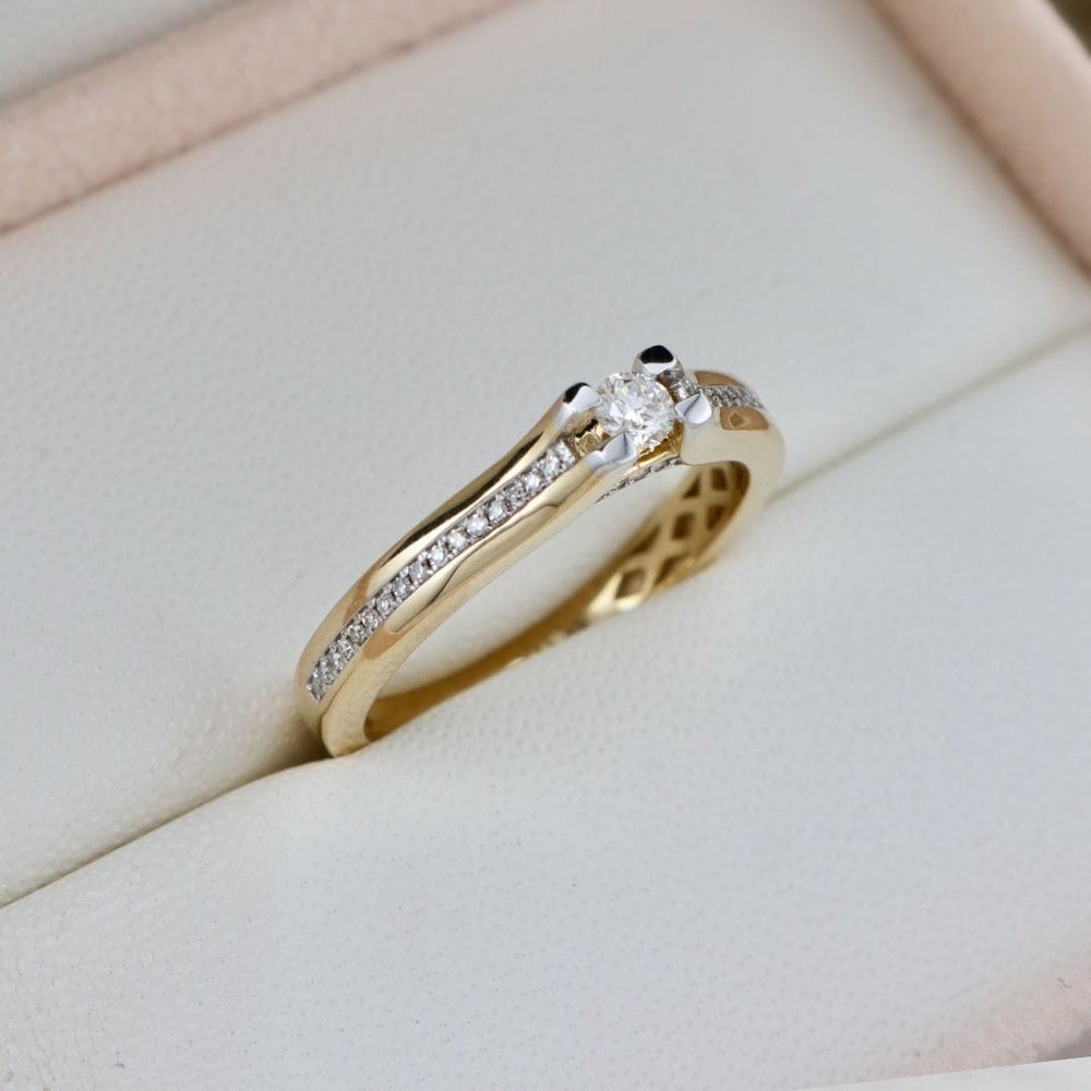 Mathieu Blanchard Bagues Bague Suspension — Halo caché et diamants d’accent