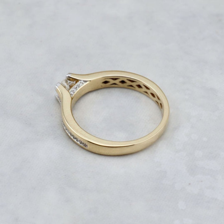 Mathieu Blanchard Bagues Bague Suspension — Halo caché et diamants d’accent