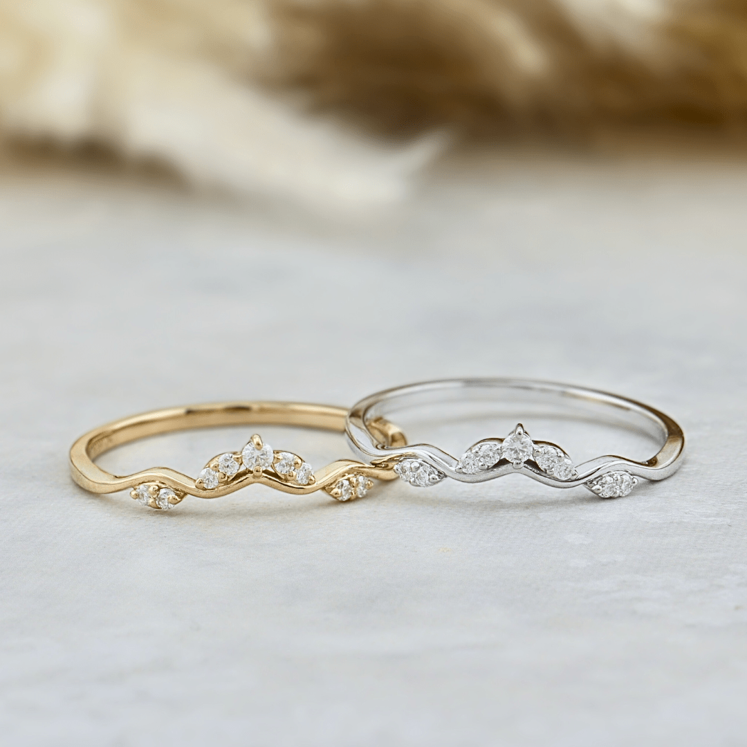 Mathieu Blanchard Bague Vague en or 10K et moissanites