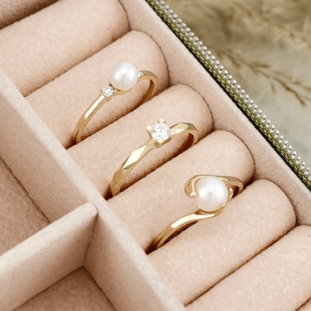 Bague Vague et perle en or jaune 10K - Bagues Bague perle d'eau douce 6mm et or 10K |  Mathieu Blanchard Mathieu Blanchard Joaillerie