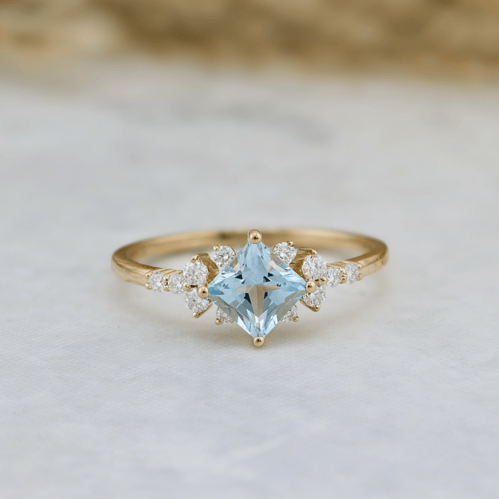 Mathieu Blanchard Bagues Bagues Ensemble d'alliances Moissanites et Topaze bleu princesse