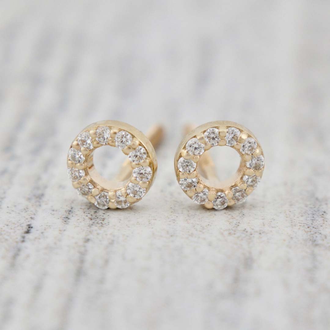 Mathieu Blanchard Boucles d'oreilles Boucles d'oreilles Cercles en or 10K et moissanites