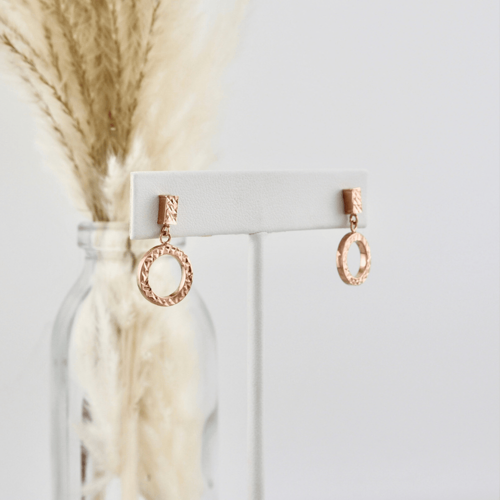 - Boucles d'oreilles Rosé / Or 10K Boucles d'oreilles Cercles en or 10K