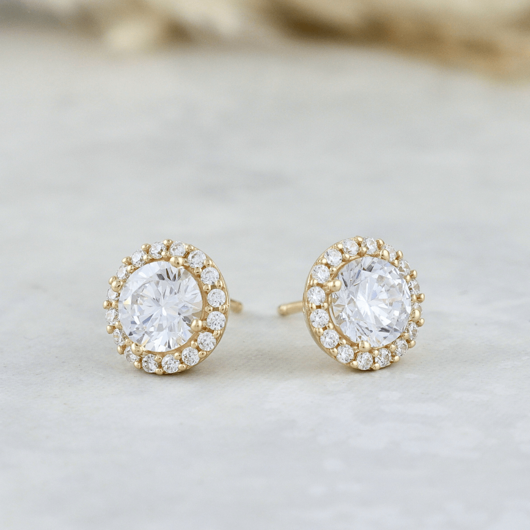 - Boucles d'oreilles Boucles d'oreilles Éclat en or 10K
