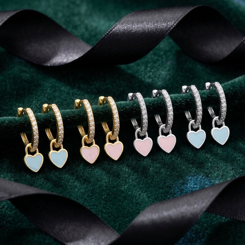 Boucles d'oreilles Huggies Coeur en argent sterling Mathieu Blanchard Boucles d'oreilles Boucles d'oreilles Huggies Coeur en argent sterling | Mathieu Blanchard Mathieu Blanchard Joaillerie
