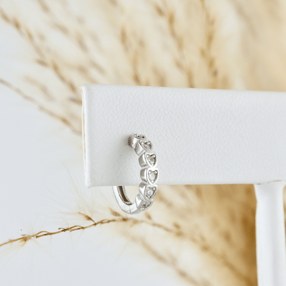 Mathieu Blanchard Boucles d'oreilles Boucles d'oreilles Huggies Coeurs en argent sterling