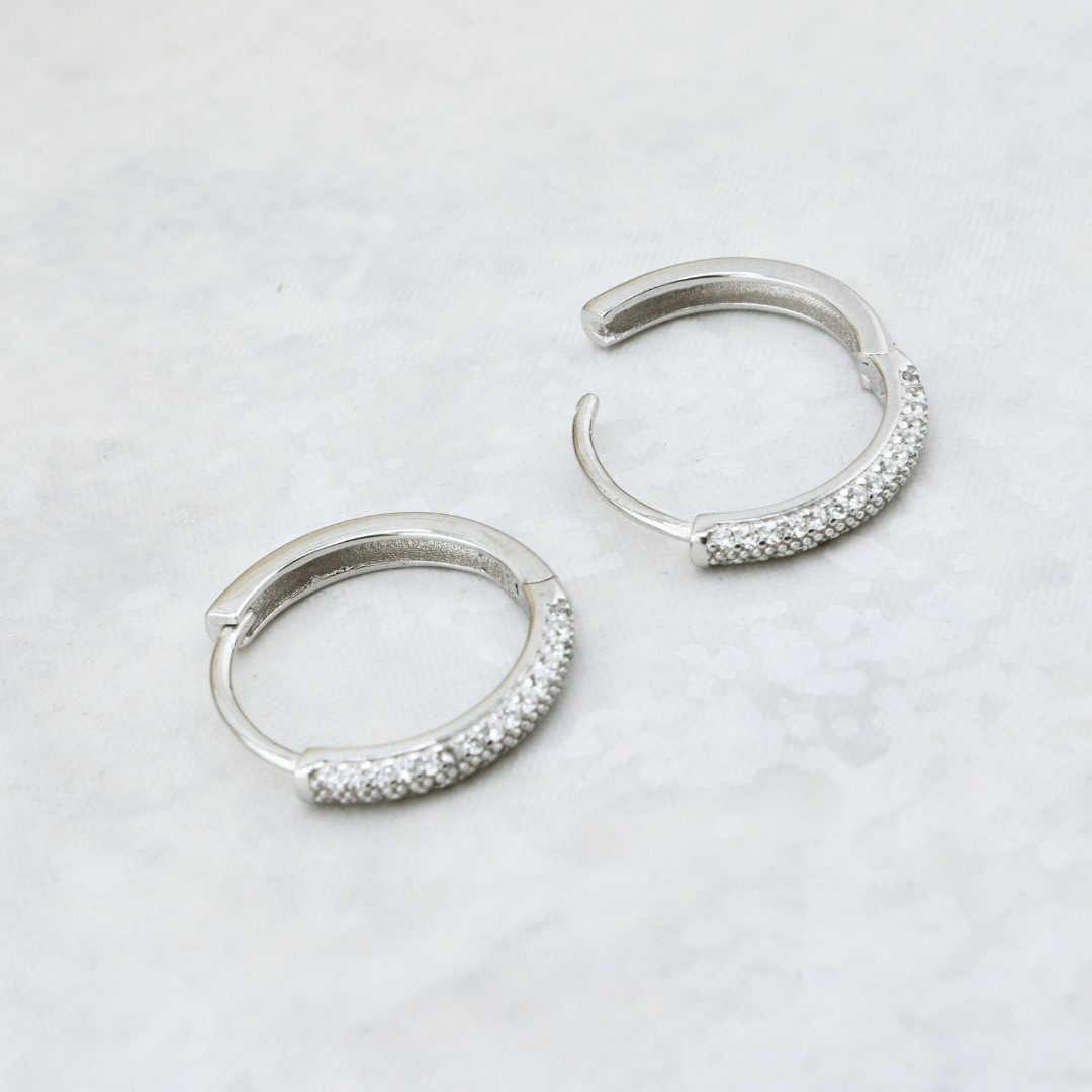 Mathieu Blanchard Boucles d'oreilles Boucles d'oreilles Huggies en argent sterling