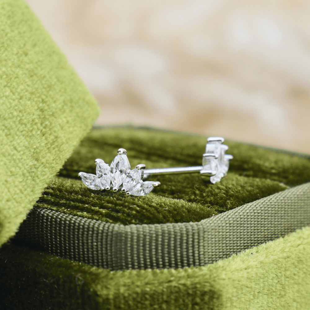 Boucles d'oreilles Marquise en argent sterling Mathieu Blanchard Boucles d'oreilles Argent sterling PBOM16892S Boucles d'oreilles Marquise en argent sterling | Mathieu Blanchard Mathieu Blanchard Joaillerie