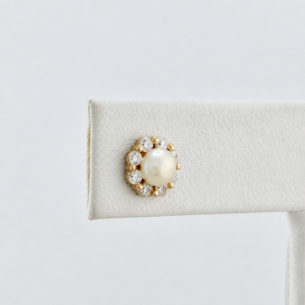Sterling silver pearl earrings