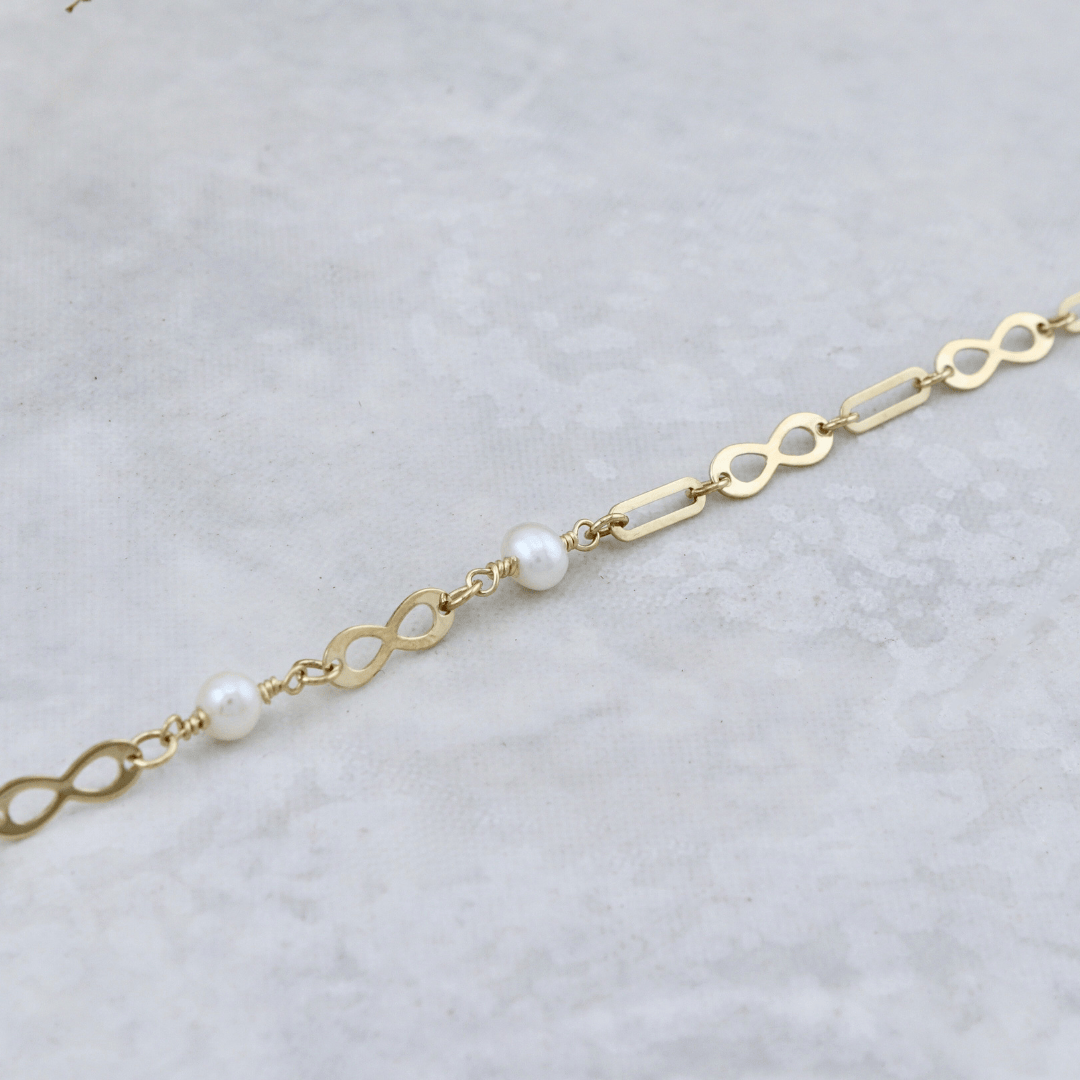 - Bracelets Bracelet Chaîne et perles en or 10K