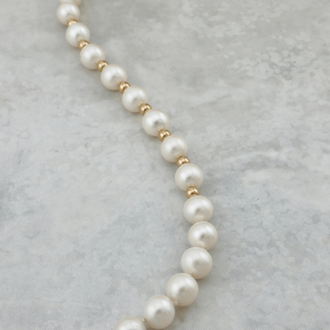 Bracelet de perles 6 mm et en or jaune 14K Mathieu Blanchard Joaillerie Bracelet Perles  6mm - AAA  et or 14K | Mathieu Blanchard Mathieu Blanchard Joaillerie