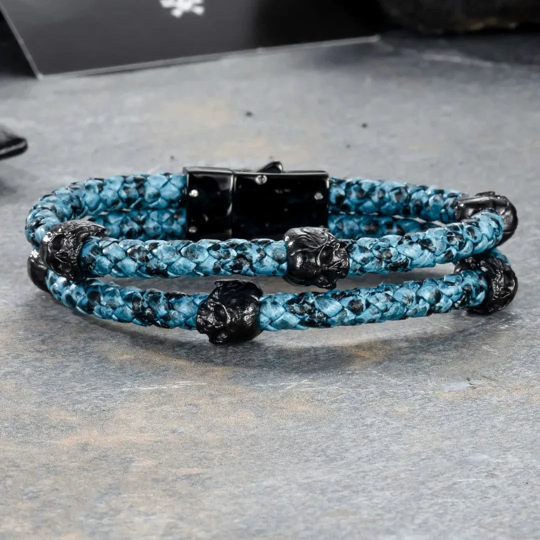 Bracelet Double tête de mort Aztec en cuir en acier inoxydable SkeletonHD Bracelets Bracelet de cuir double tête de mort - Aztec bleu | SkeletonHD Mathieu Blanchard Joaillerie