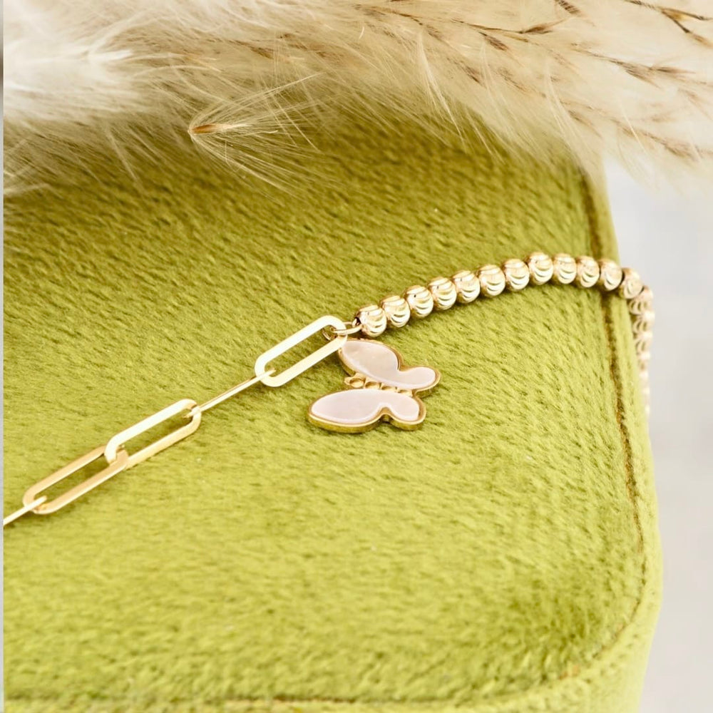 Bracelet Papillon en or jaune 10K Mathieu Blanchard Joaillerie Or jaune 10K AR60-35 Bracelet Papillon en nacre de perle en or 10K | Mathieu Blanchard Mathieu Blanchard Joaillerie