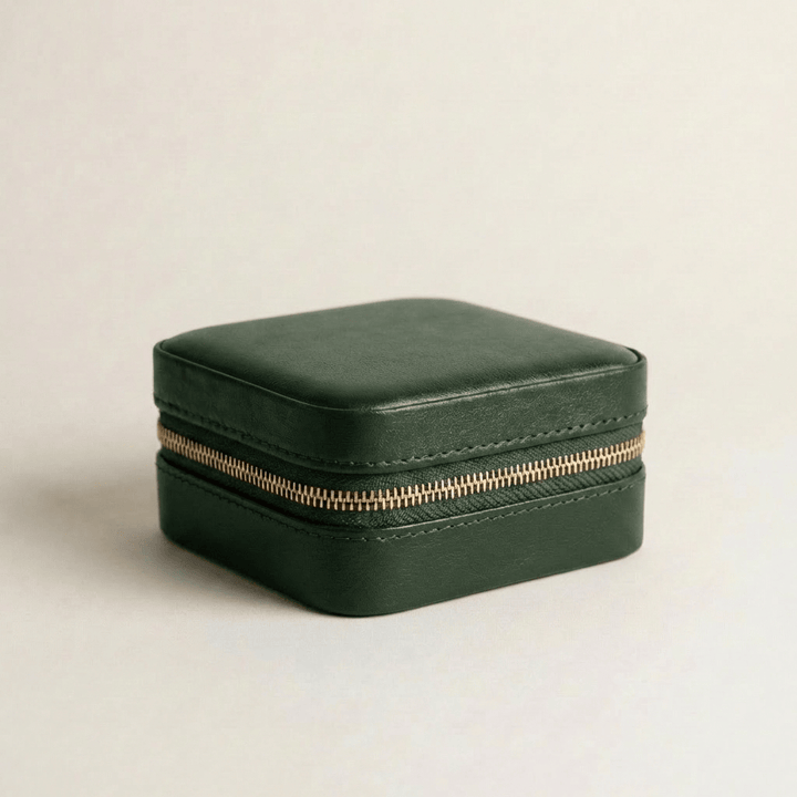 Coffret à bijoux en cuir Cabine Vert Mathieu Blanchard ACCESSOIRES PCOM20068S-vert Coffret à bijoux Cabine en cuir vert | Voyage &amp; rangement Mathieu Blanchard Joaillerie
