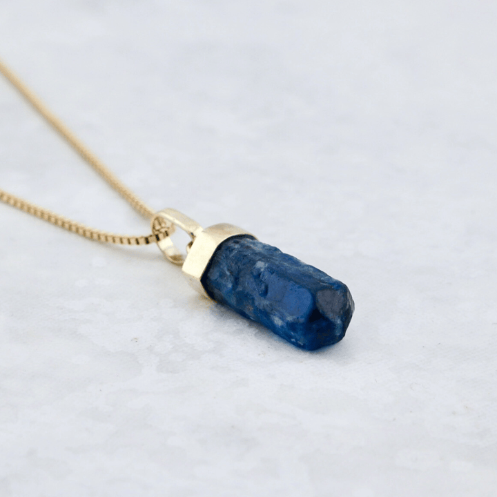 Mathieu Blanchard Collier Amulette or 14K et apatite