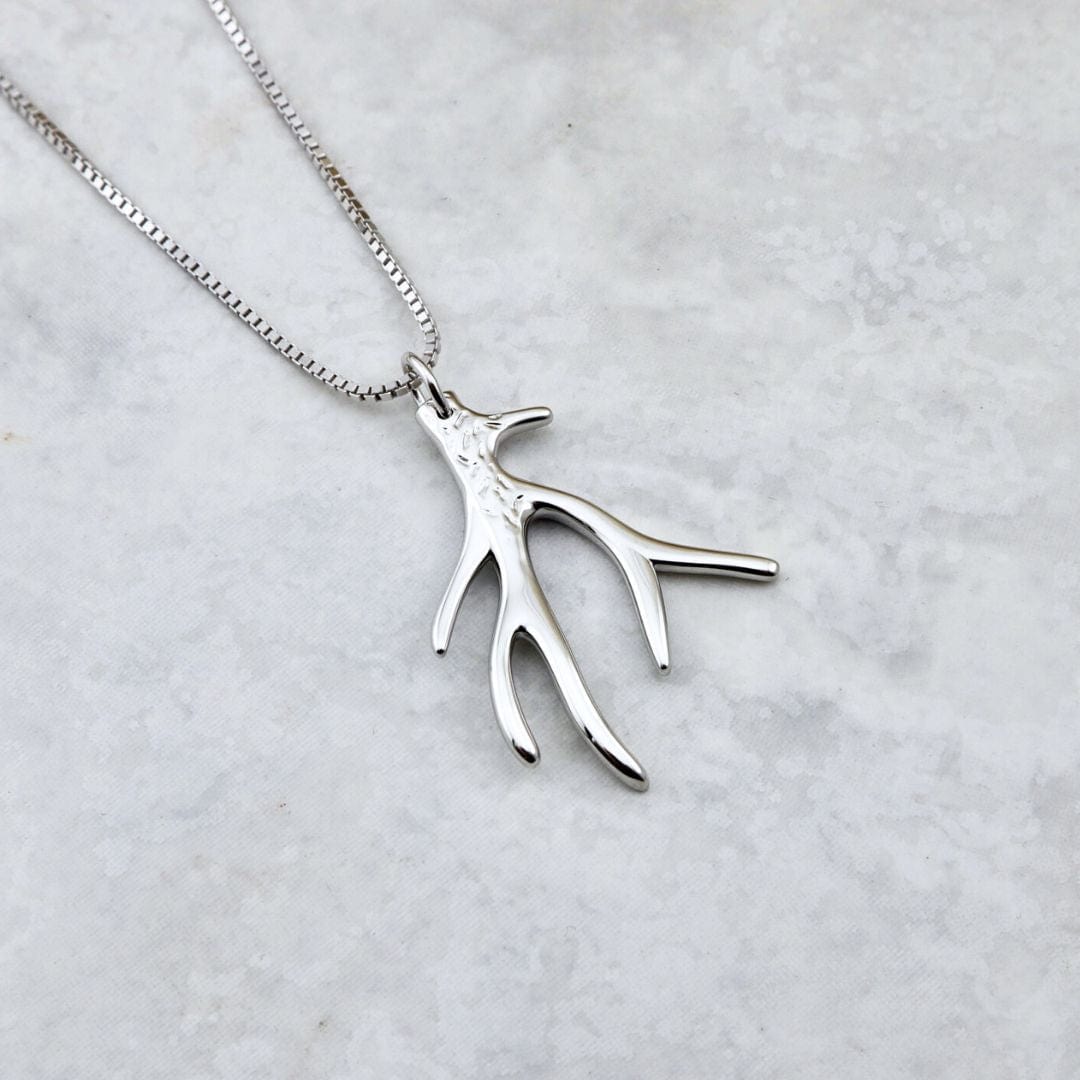 Mathieu Blanchard Argent / Argent sterling Collier Bois de cerf en argent sterling