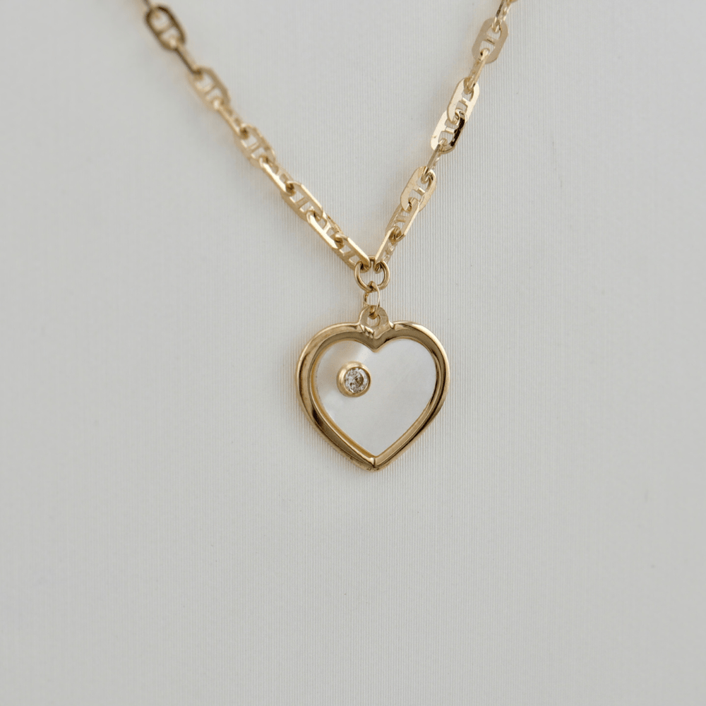 - Colliers Collier Coeur Nacré en or 10K