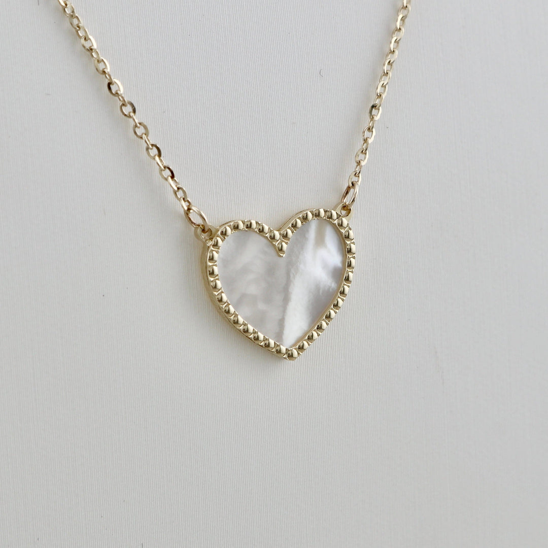 - Colliers Collier Coeur Nacré en or 10K