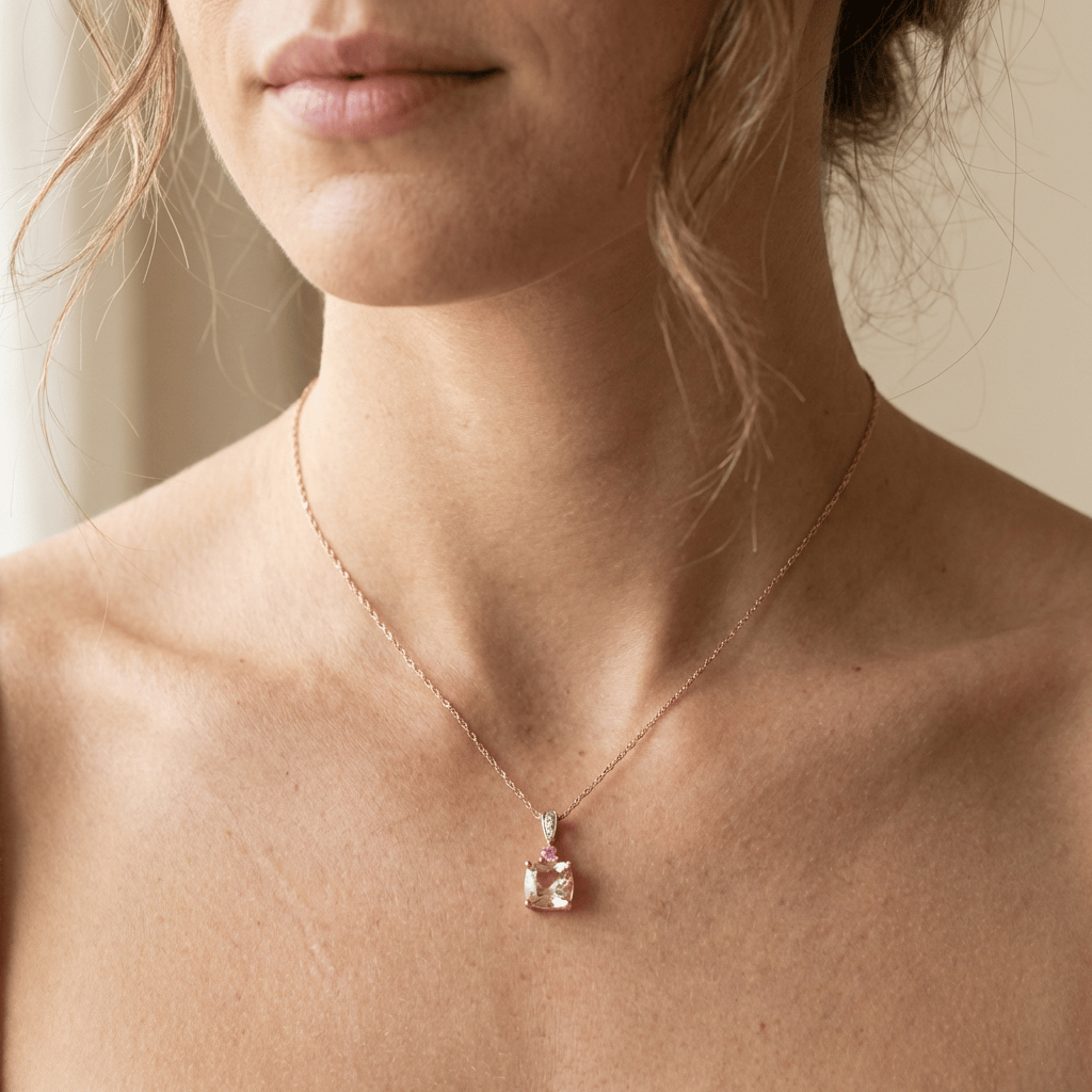 - Colliers Collier en or 10K, morganite, saphir rose et diamant