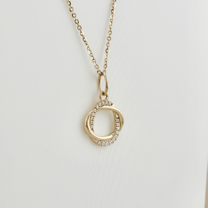 Mathieu Blanchard Boucles d'oreilles Doré / Or 10K Collier Entrelacées en or 10K et moissanites