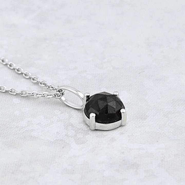 Collier et Saphir Doré en argent sterling Mathieu Blanchard Collier Argent sterling Collier en argent sterling et Saphir Doré | Mathieu Blanchard Mathieu Blanchard Joaillerie