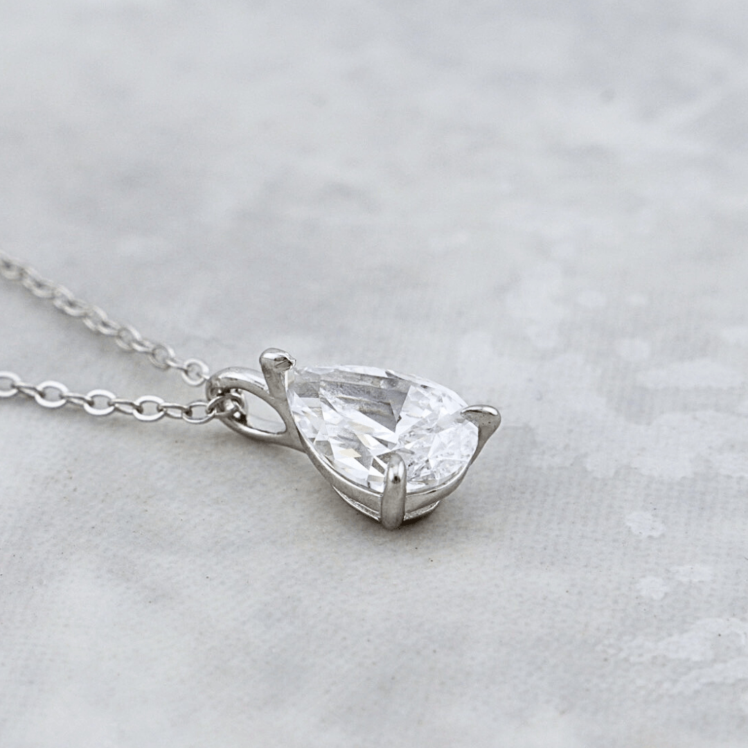 Collier Goutte en argent sterling Mathieu Blanchard Pendants Argent / Argent sterling PCOAM12892S Collier Goutte en argent sterling | Mathieu Blanchard Joaillerie Mathieu Blanchard Joaillerie