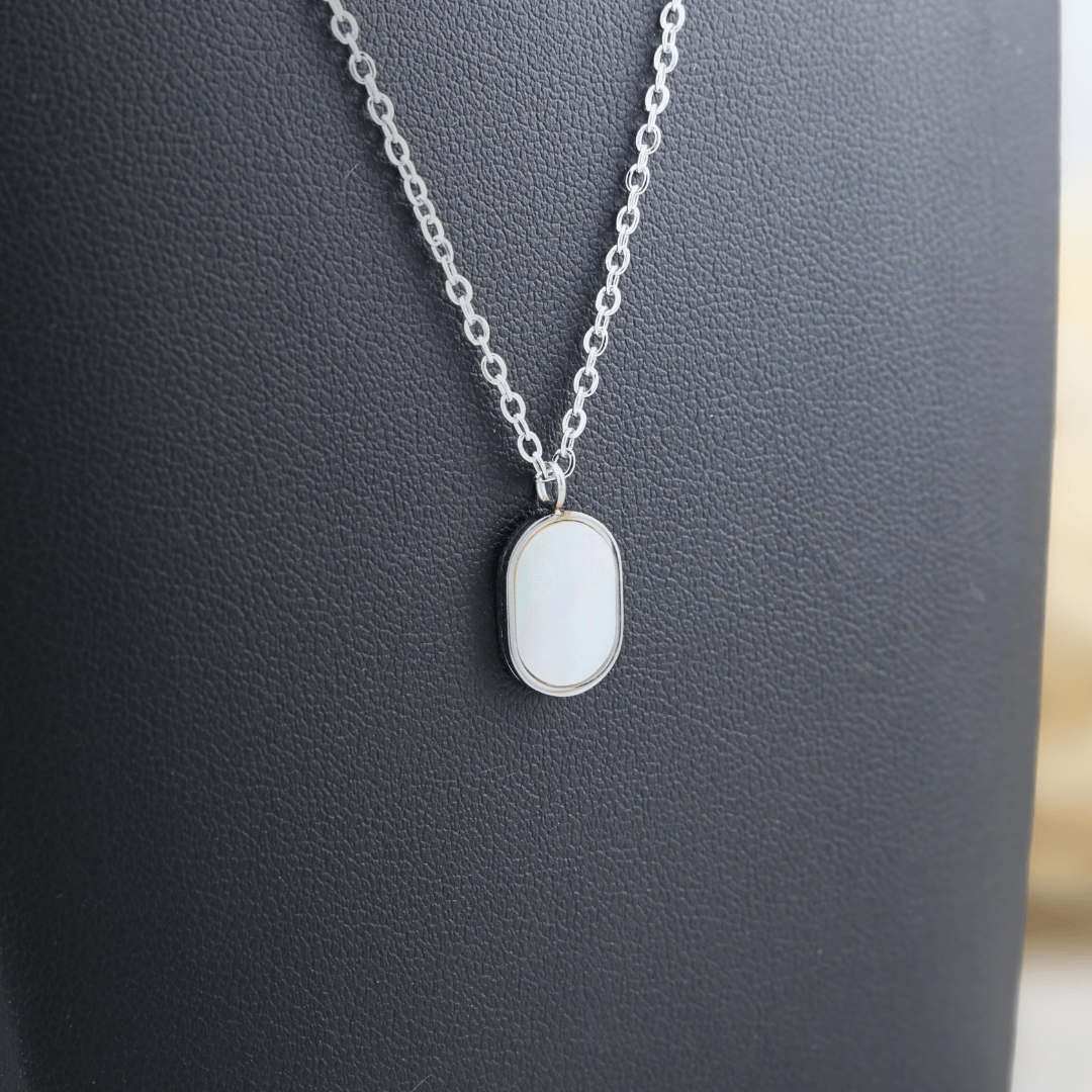 Mathieu Blanchard Collier Collier Plaque MOP en acier