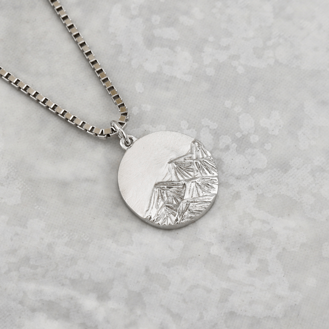 Mathieu Blanchard Argent sterling / Vénitienne 1.5mm x 22 pouces en argent sterling Collier Rocheuses canadiennes en argent sterling