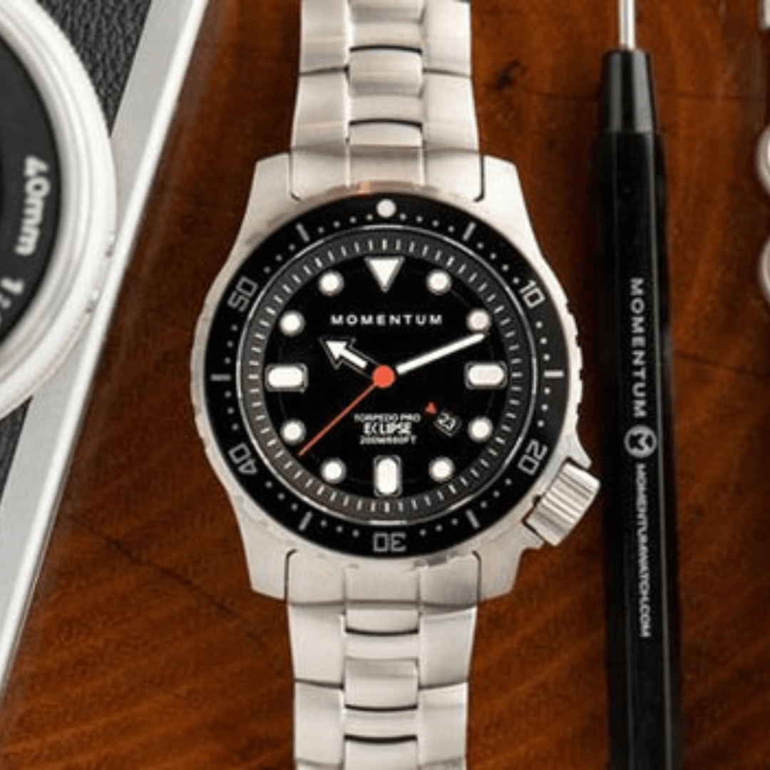 Momentum Montres Montre à énergie solaire 44mm Torpedo Pro