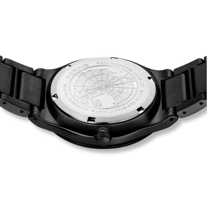 Montre à énergie solaire Bering 39mm 15239-722 Bering Montre Titane plaqué noir 15239-722 Montre Bering Solaire Argent 39mm 15239-779 | Mathieu Blanchard Mathieu Blanchard Joaillerie