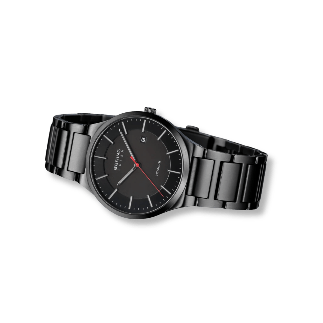 Montre à énergie solaire Bering 39mm 15239-722 Bering Montre Titane plaqué noir 15239-722 Montre Bering Solaire Argent 39mm 15239-779 | Mathieu Blanchard Mathieu Blanchard Joaillerie