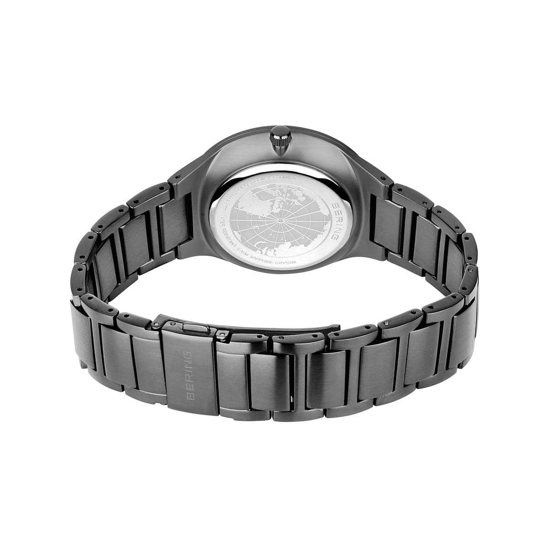 Montre à énergie solaire Bering 42mm 14442 777 Bering Montre Acier inoxydable 14442-777 Montre Bering Solaire Argent 42mm 15239-779 | Mathieu Blanchard Mathieu Blanchard Joaillerie