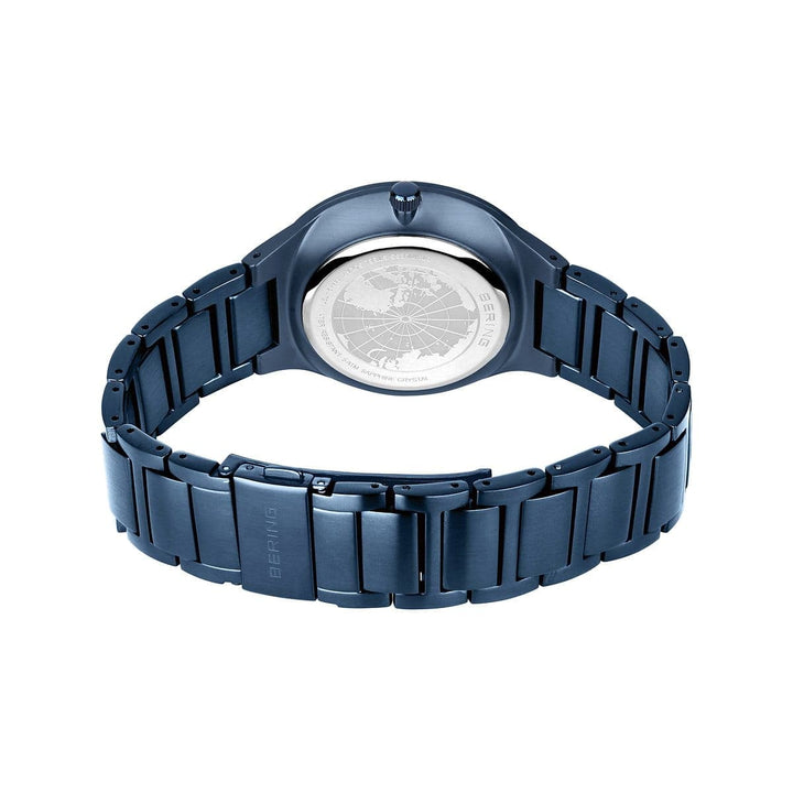 Bering Montre Montre à énergie solaire Bering 42mm 14442-797
