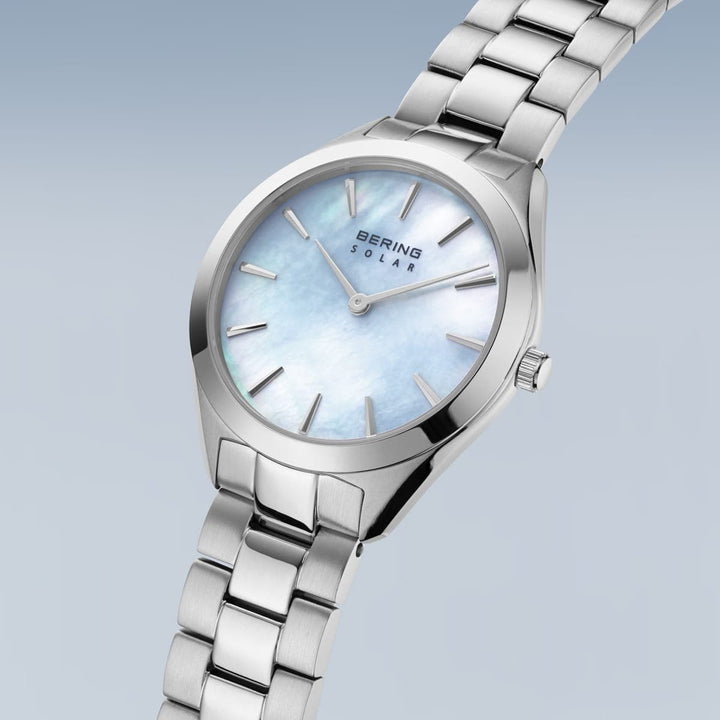 Montre à énergie solaire Bering Classic Bleu 31mm 17331 707 Bering Montre Acier inoxydable 17331-707 Montre Solaire Bering Classic Bleu 31mm 17331-707 | Mathieu Blanchard Mathieu Blanchard Joaillerie