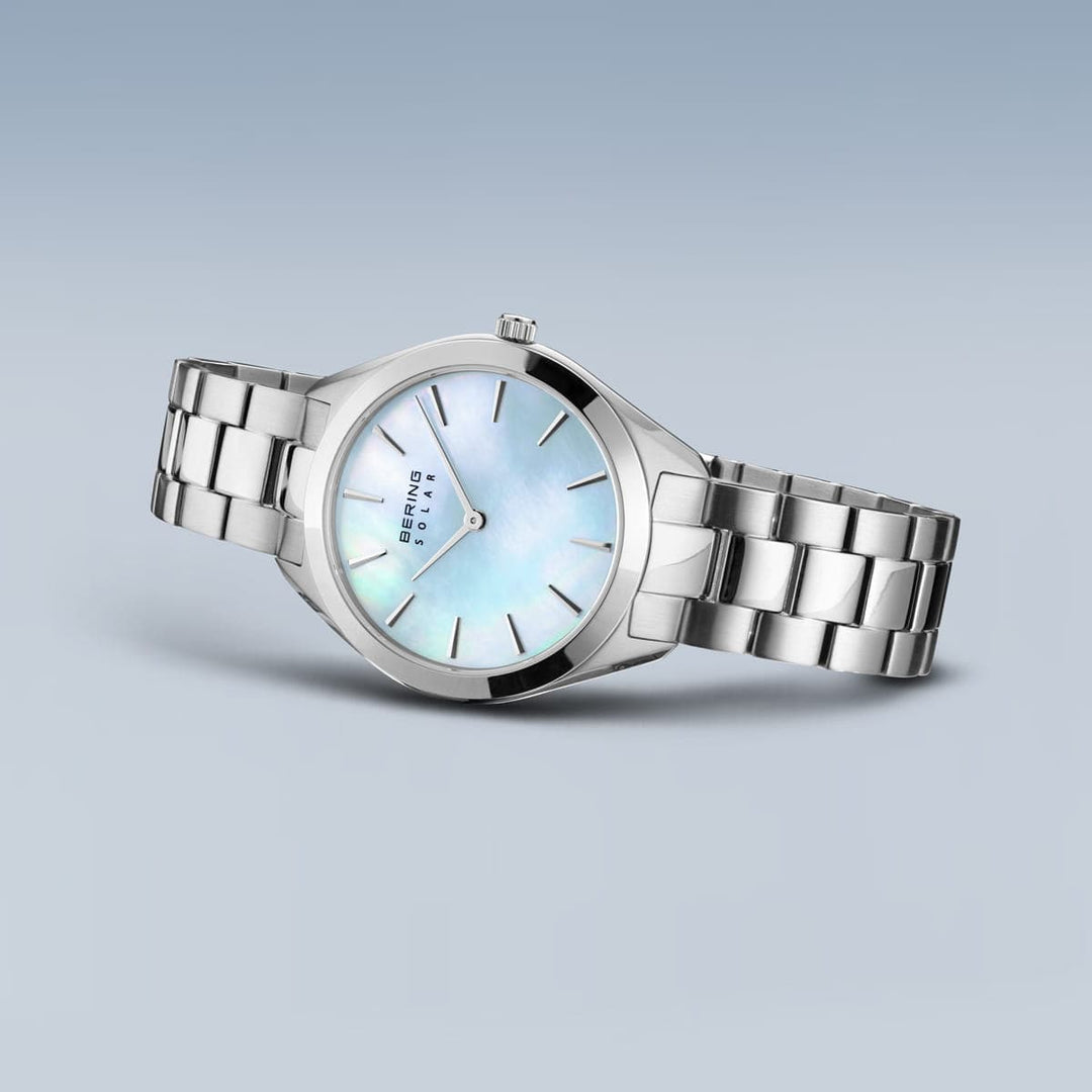 Bering Montre Montre à énergie solaire Bering Classic Bleu 31mm 17331-707